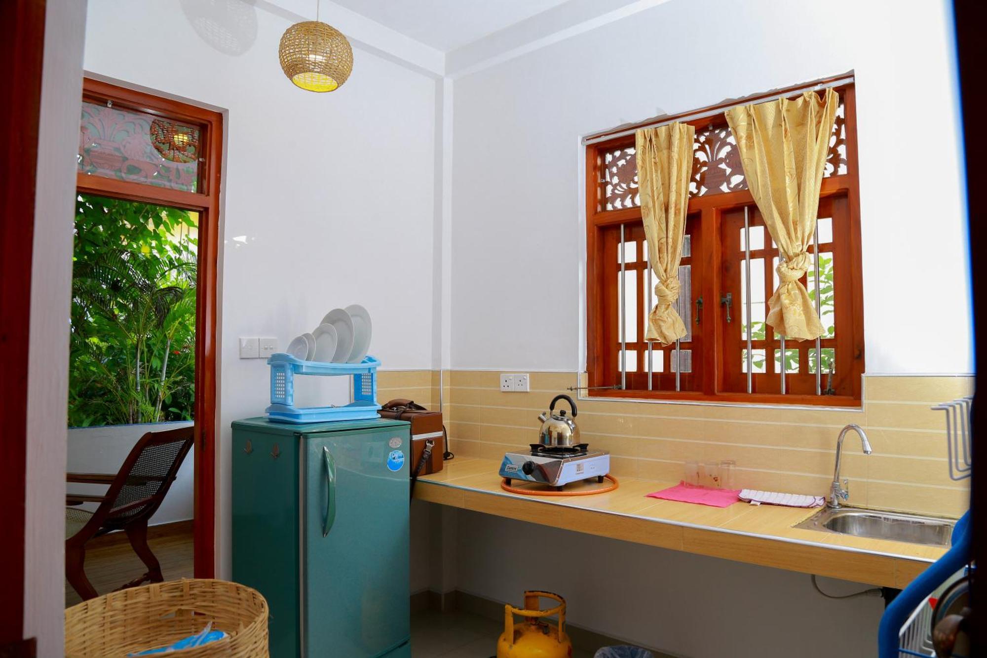 The King Apartment Hikkaduwa Ngoại thất bức ảnh